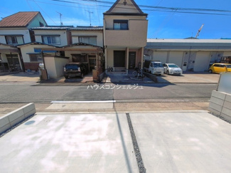 【前面道路含む現地写真】 | 名古屋市南区中江2丁目216【仲介手数料無料】新築一戸建て