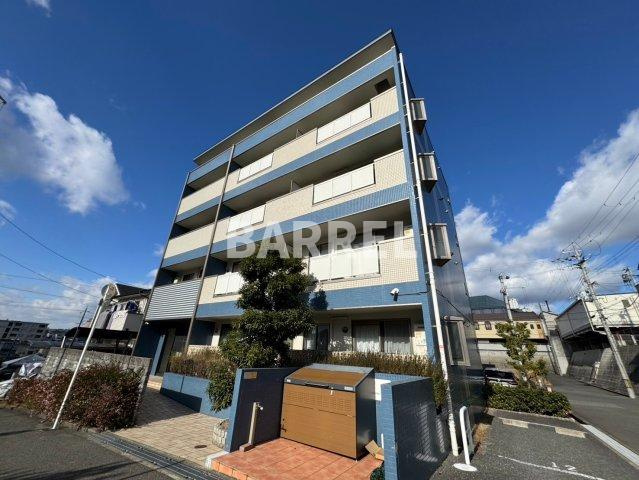 アクアライブラ