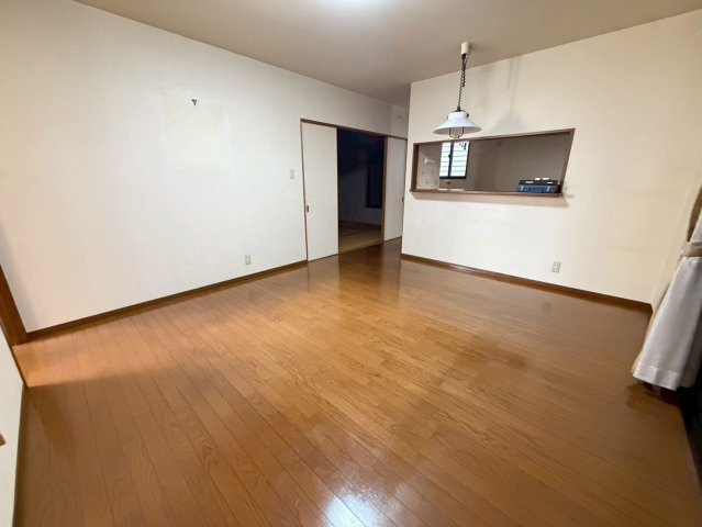 和歌山市新在家・中古戸建・116597の居間・リビング