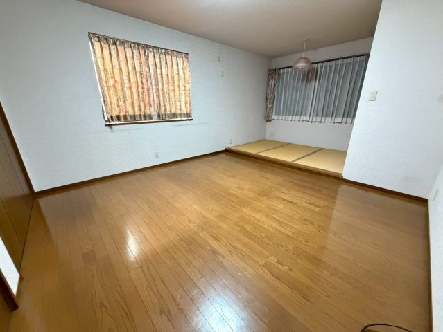 和歌山市新在家・中古戸建・116597の洋室