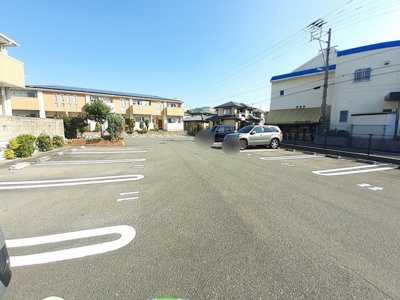 【駐車場】 | リバージュ横峰A