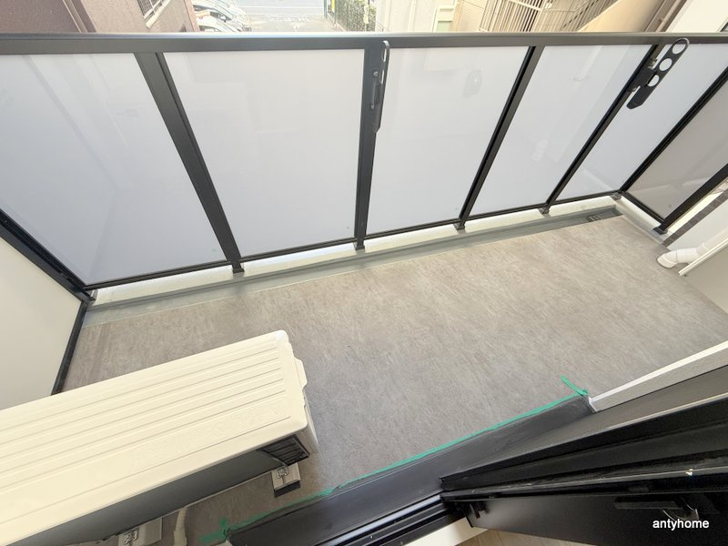 プランドール新北野　仲介手数料無料のバルコニー