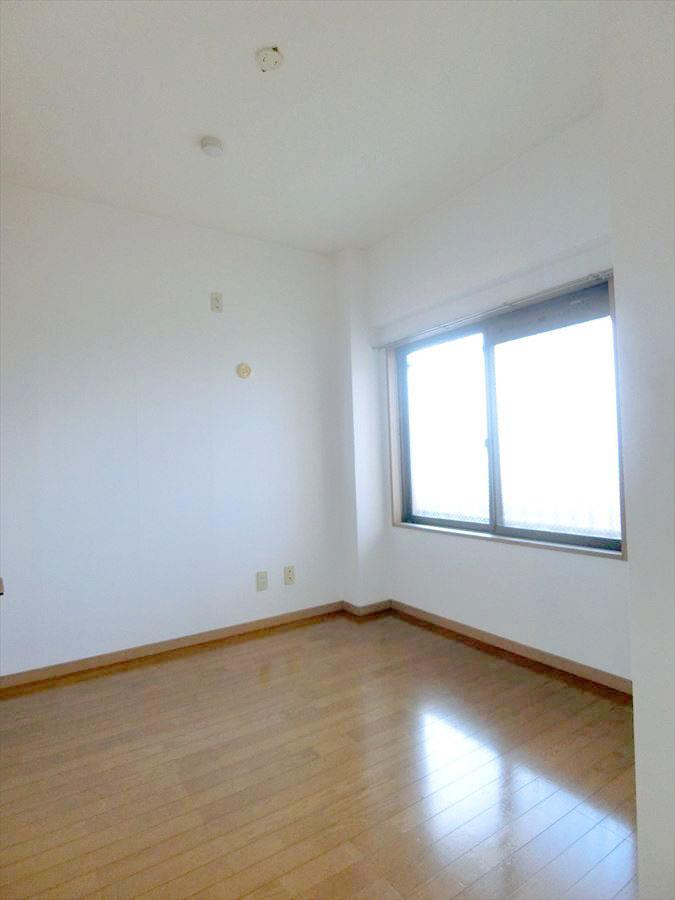 グランドハイツの洋室|スタンダードな洋室です