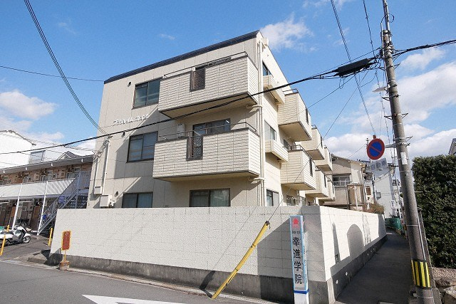 プチハイム薫の外観