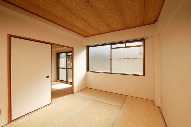 プチハイム薫の和室