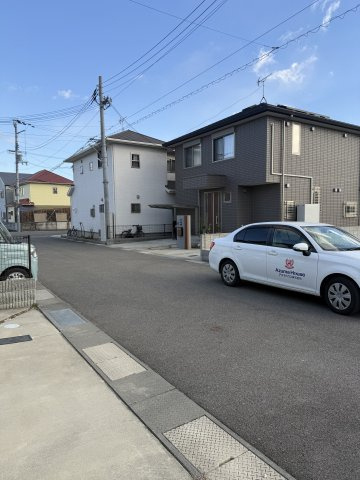 和歌山市松島・中古戸建・116545の前面道路含む現地写真