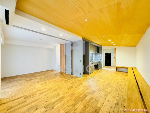 【居間・リビング】