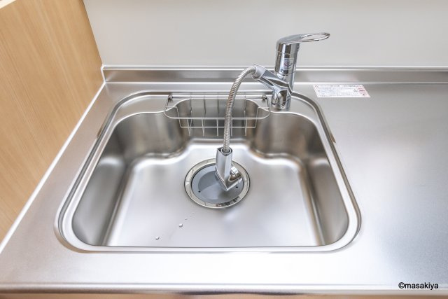 蔵谷ハイツのキッチン|写真は同じ大和ハウス施工の物です。色、仕様は若干異なります。