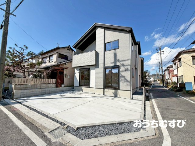 守山区森孝1期(全1棟)の駐車場