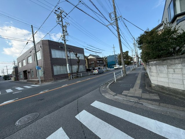 210ルミエールの周辺