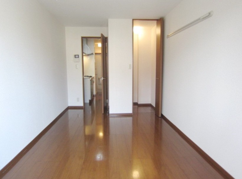 エイシンロジュマンの居間・リビング