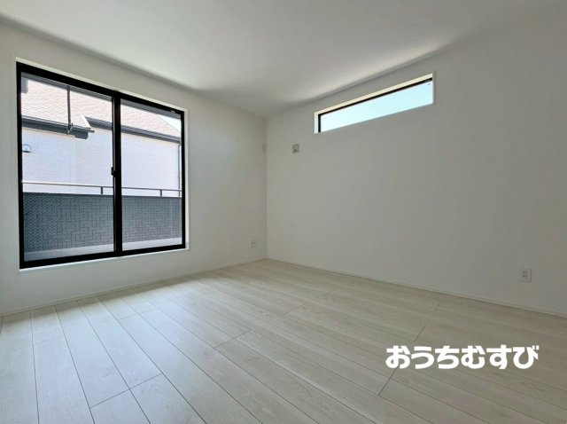 守山区川村町(全5棟)の洋室