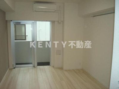 【寝室】 | アジールコート武蔵新田 | 開放的な寝室です