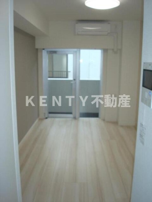 【居間・リビング】 | アジールコート武蔵新田 | ゆったり過ごせる居間です