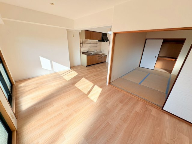 カーサコモド芦屋の居間・リビング