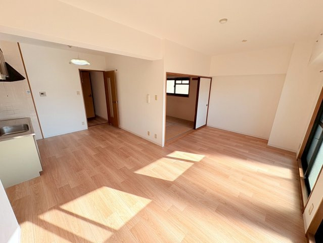 カーサコモド芦屋の居間・リビング