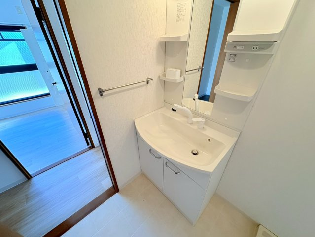 カーサコモド芦屋の洗面所