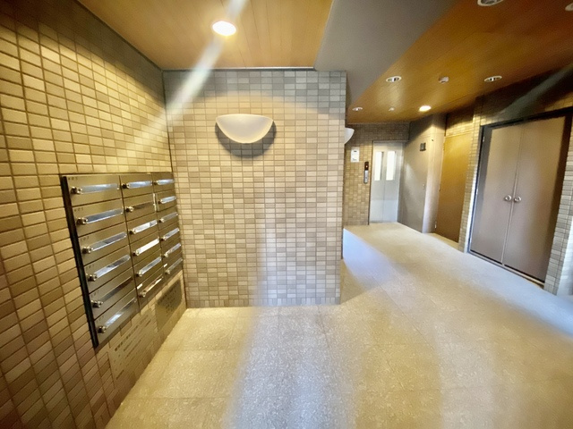 ぐらすはうすのロビー