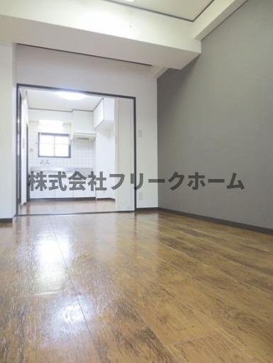 武蔵野市吉祥寺南町５丁目の賃貸マンションの寝室