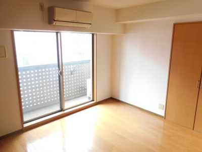 【洋室】 | ラカステルメウ