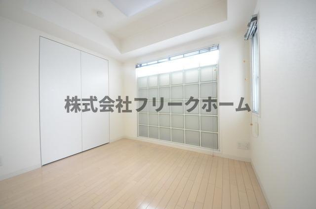 武蔵野市吉祥寺北町３丁目の賃貸マンションの寝室