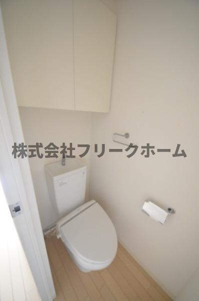 武蔵野市吉祥寺北町３丁目の賃貸マンションのトイレ