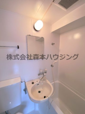 【洗面所】 | 　ミルキーハイツ | 洗面所です