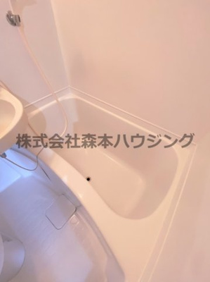 【浴室】 | 　ミルキーハイツ | 日々の暮らしに欠かせないお風呂です