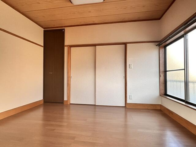 川崎市多摩区菅馬場１丁目のアパートの寝室