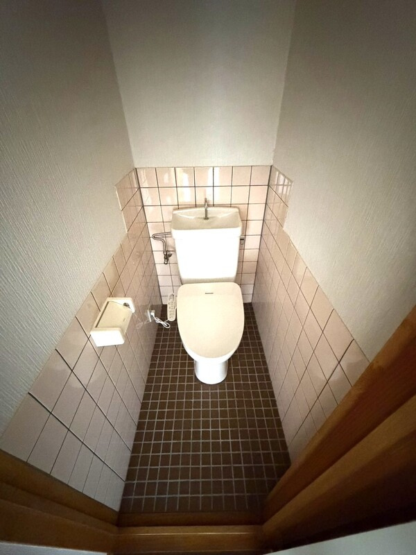 川崎市多摩区菅馬場１丁目のアパートのトイレ