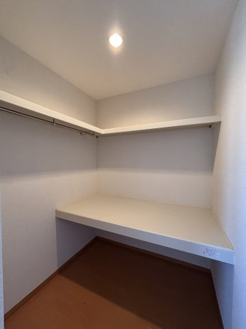 アヴェニール一番館の収納|別号室参考写真