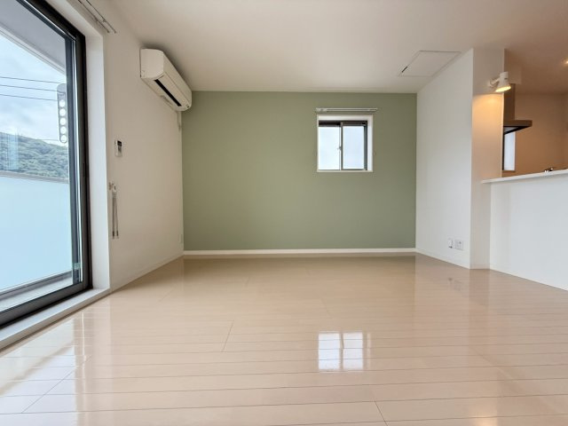 メゾン ブランシュの居間・リビング