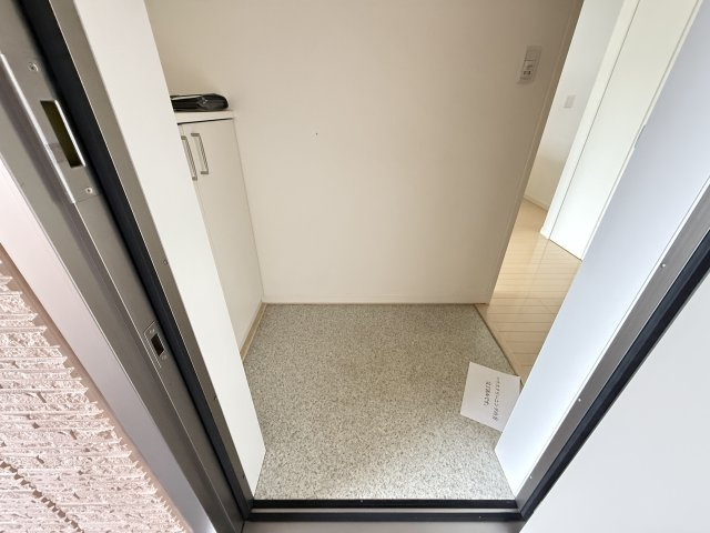 メゾン ブランシュの玄関