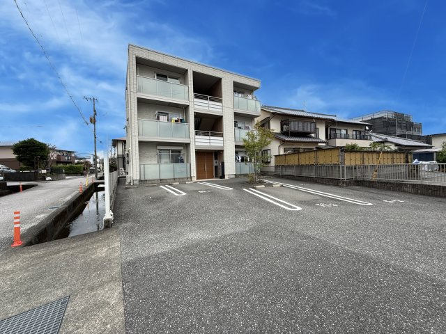 メゾン ブランシュの外観