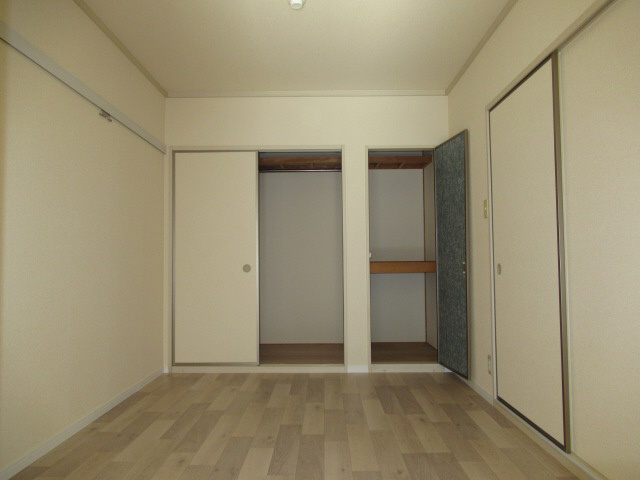 タウニイ塩屋の寝室