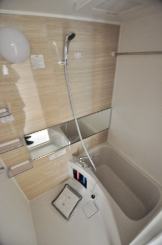 大阪市城東区中央２丁目の賃貸マンションの浴室