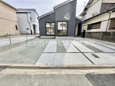【駐車場】 | 豊橋市伝馬町 新築一戸建て 1号棟 | 駐車場です