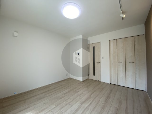 フジパレス俊徳道ウエストの居間・リビング