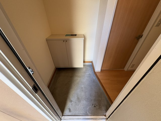 コートハウス星陵ＡＢの玄関