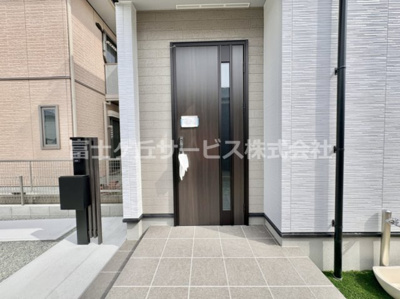 【エントランス】 | 豊橋市伝馬町 新築一戸建て 2号棟 | エントランスです