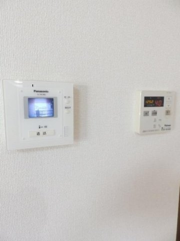 ウィルモア ウエストのセキュリティ|ＴＶインターホン＆給湯リモコン