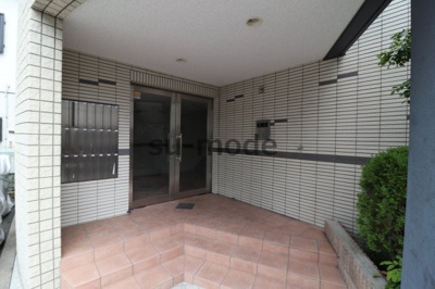 【エントランス】 | サンリット山本