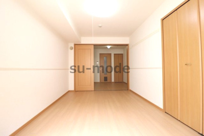 【洋室】 | サンリット山本