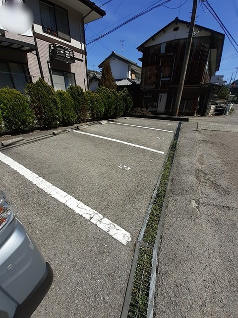 Ｇｒａｎｄ　Ｒｏｕｇｅ塚ノ原Ⅱの駐車場|駐車場