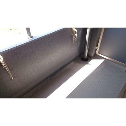 コート・ルージュ片倉のバルコニー