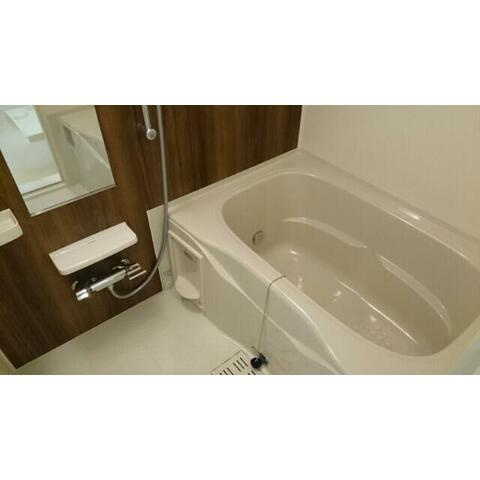 コート・ルージュ片倉の浴室