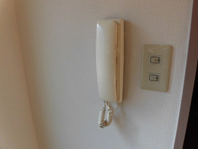 【セキュリティ】 | アーバンハイツ佐藤 | 来客時に便利、インターホンです