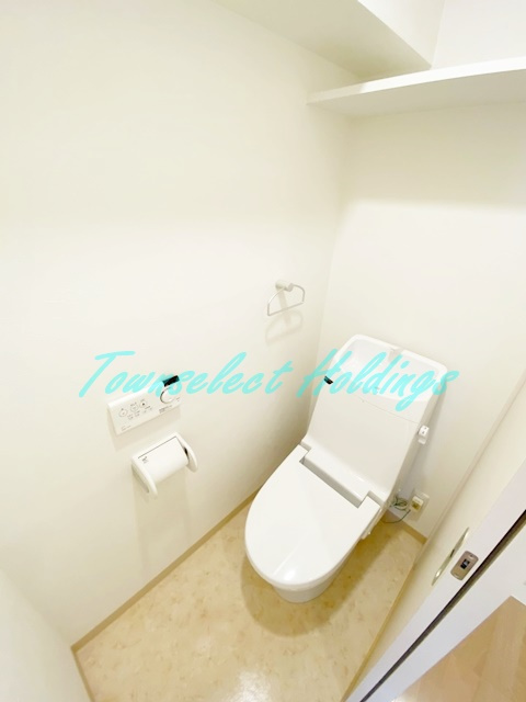 横浜市戸塚区戸塚町の賃貸マンションのトイレ