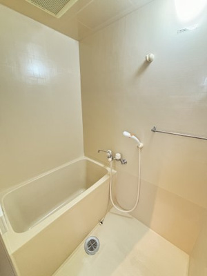 【浴室】 | ルガルデレイナ