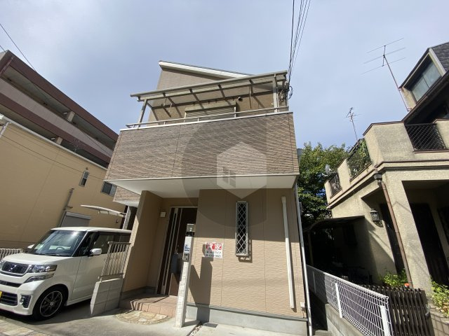 角田 貸家の外観
